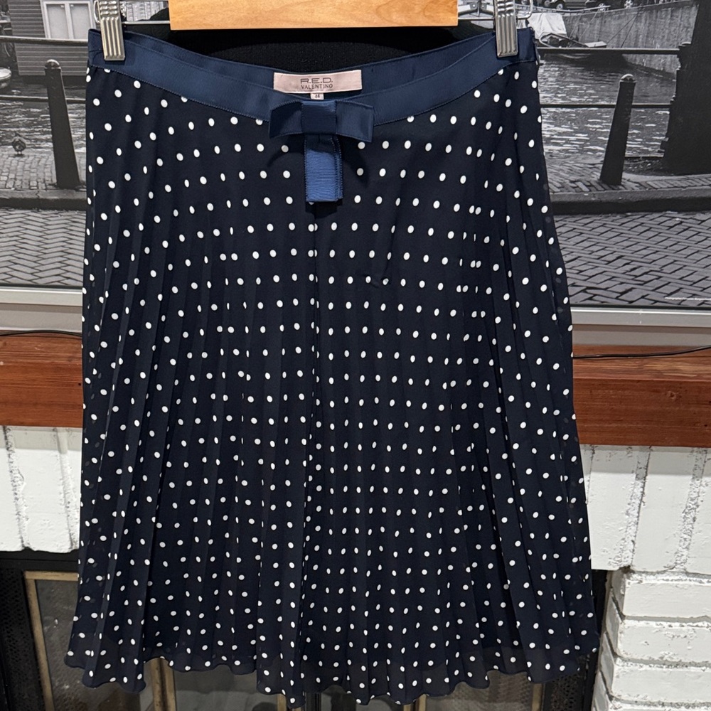 Valentino Skirt Navy White Polka Dot Bow Accent Pleated Sz 44/12 Large